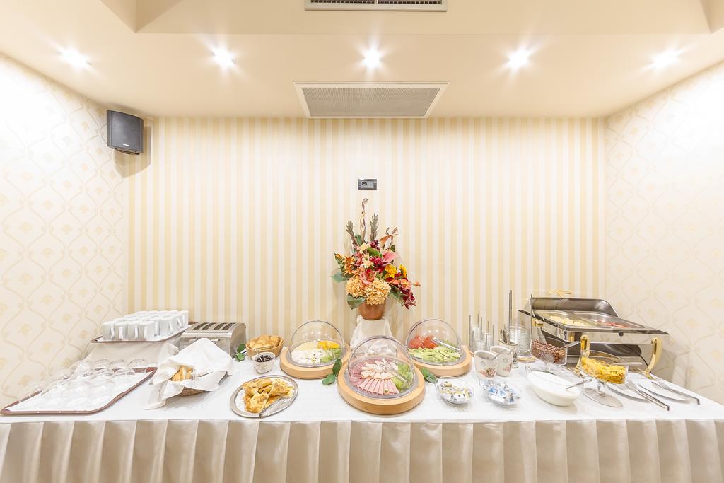 Ξενοδοχείο Hotel Studio 3*